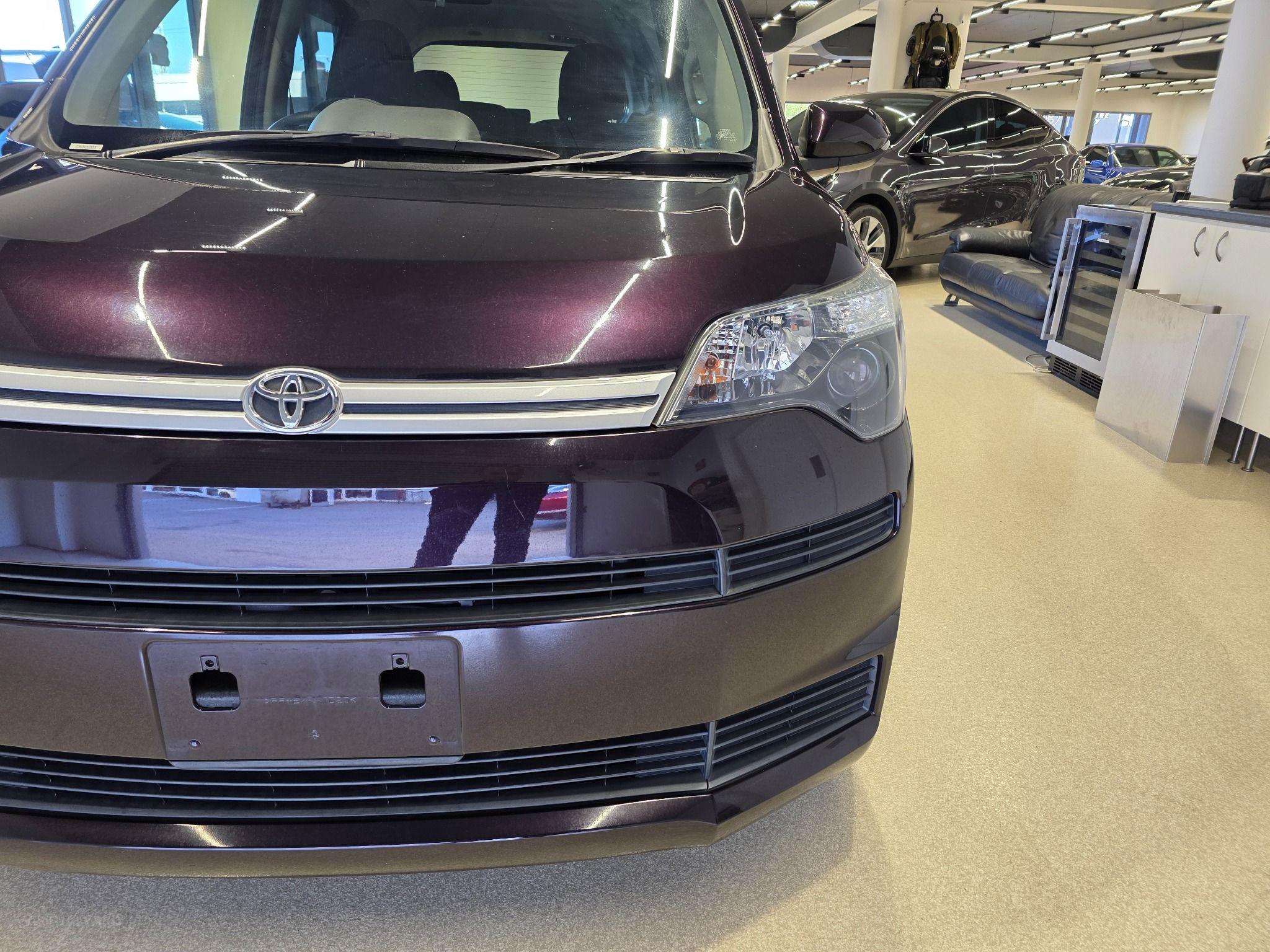 2015 Toyota Spade Y NSP141