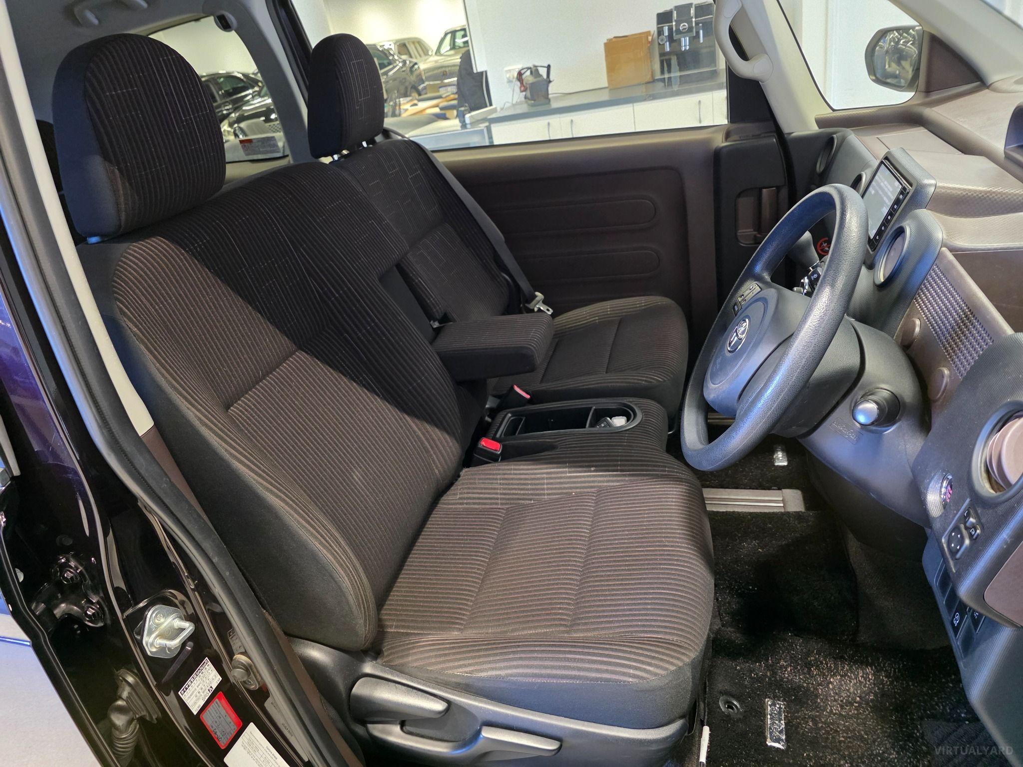 2015 Toyota Spade Y NSP141