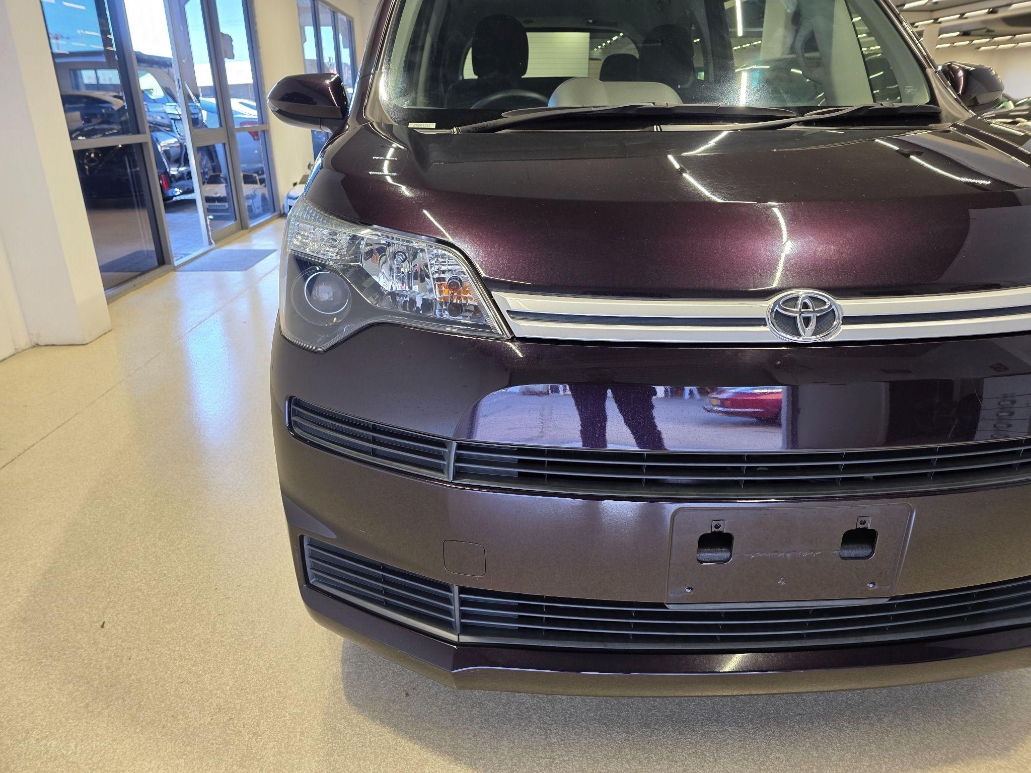 2015 Toyota Spade Y NSP141