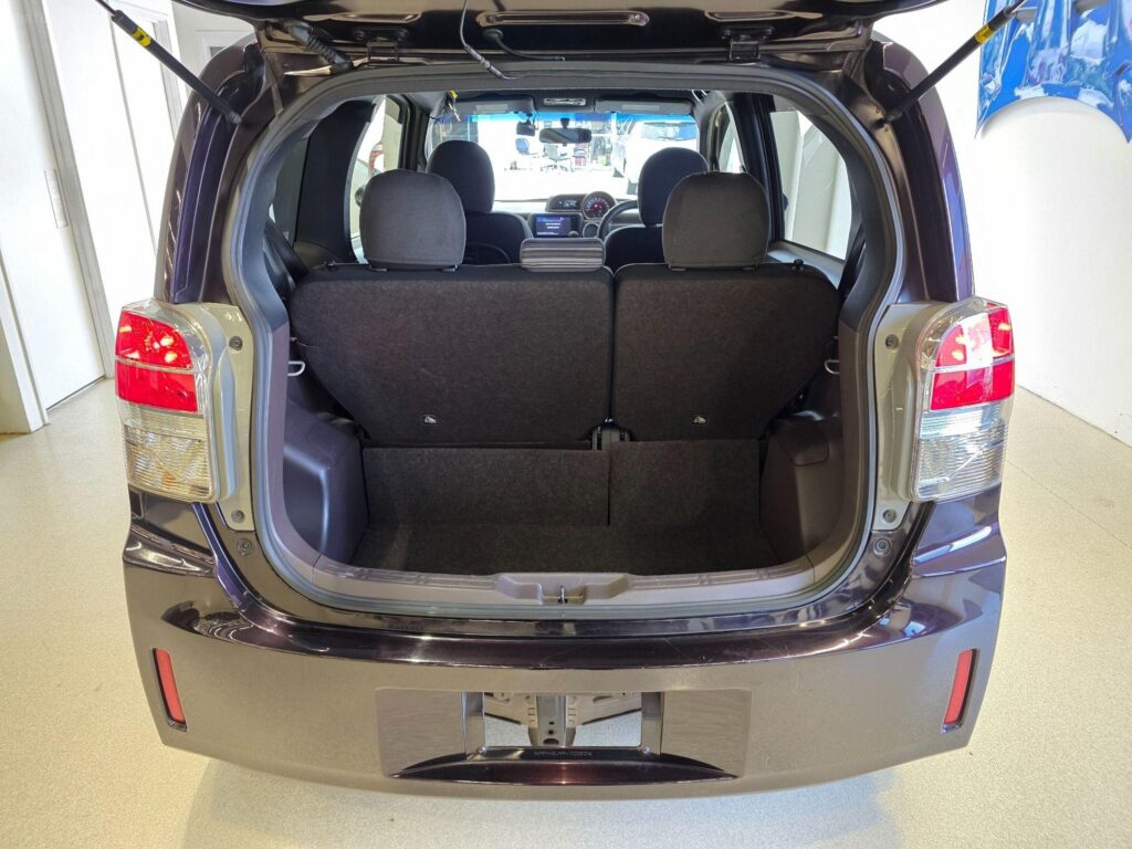 2015 TOYOTA Spade F