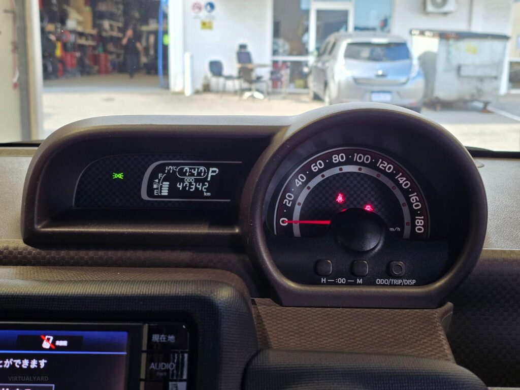 2015 TOYOTA Spade F