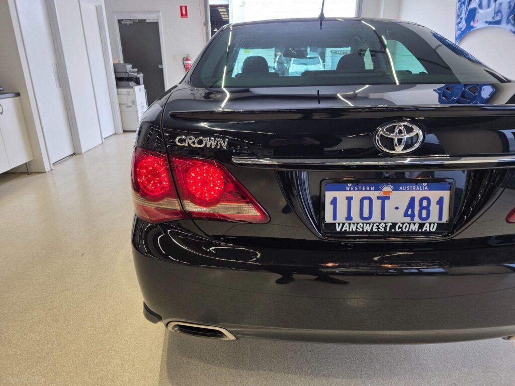 2008 TOYOTA CROWN ATHLETE 2WD GRS204