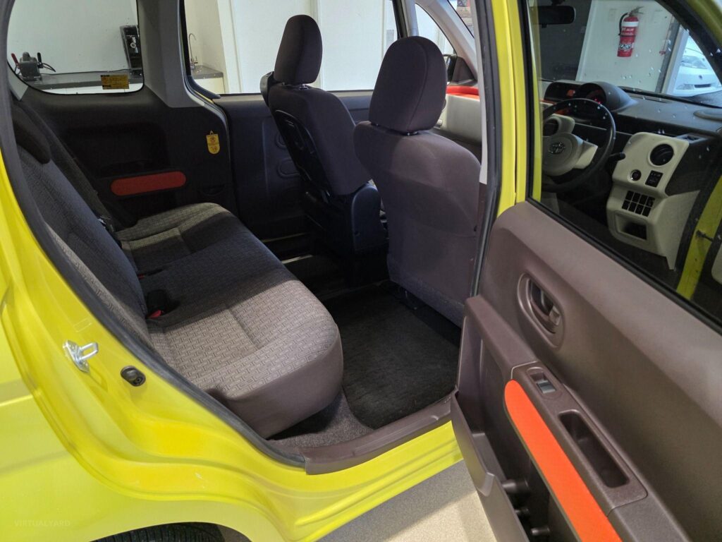 2013 TOYOTA Spade X