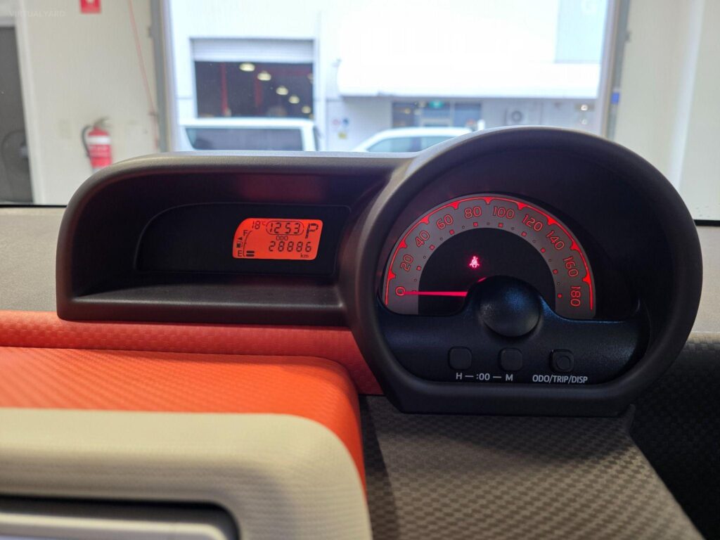 2013 TOYOTA Spade X