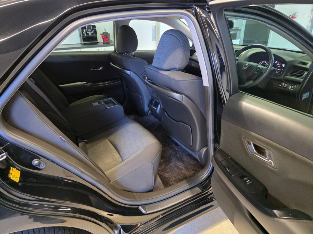 2008 TOYOYA CROWN ATHLETE GRS204