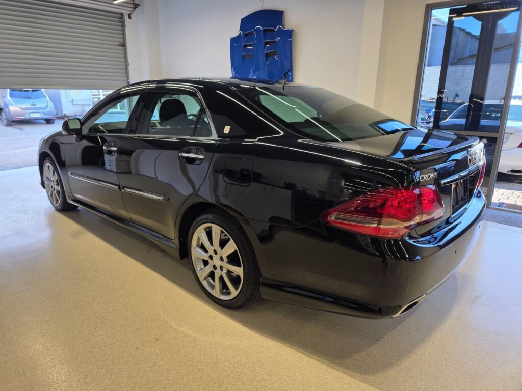 2008 TOYOYA CROWN ATHLETE GRS204