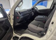 2015 TOYOTA HIACE DX TRH200