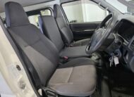 2015 TOYOTA HIACE DX TRH200
