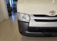 2015 TOYOTA HIACE DX TRH200