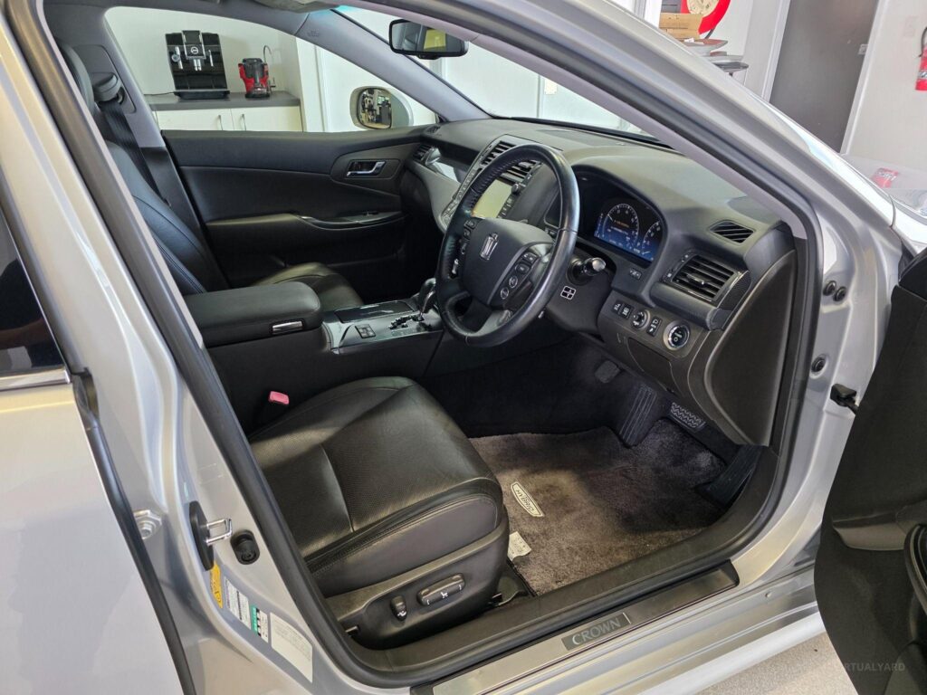 2009 TOYOTA CROWN HYBRID GWS204