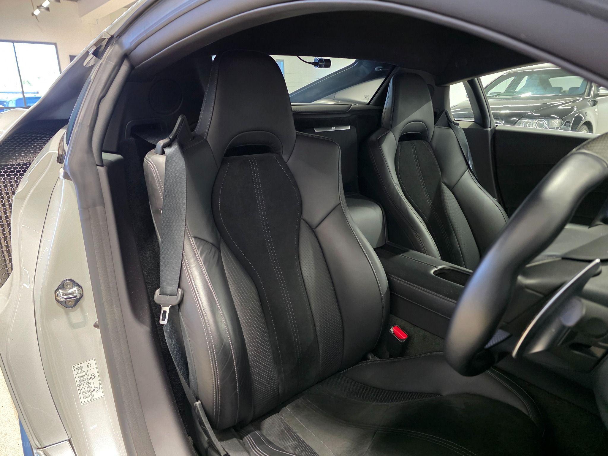 2016 Honda NSX 3.5TT Dual Clutch Hybrid AWD