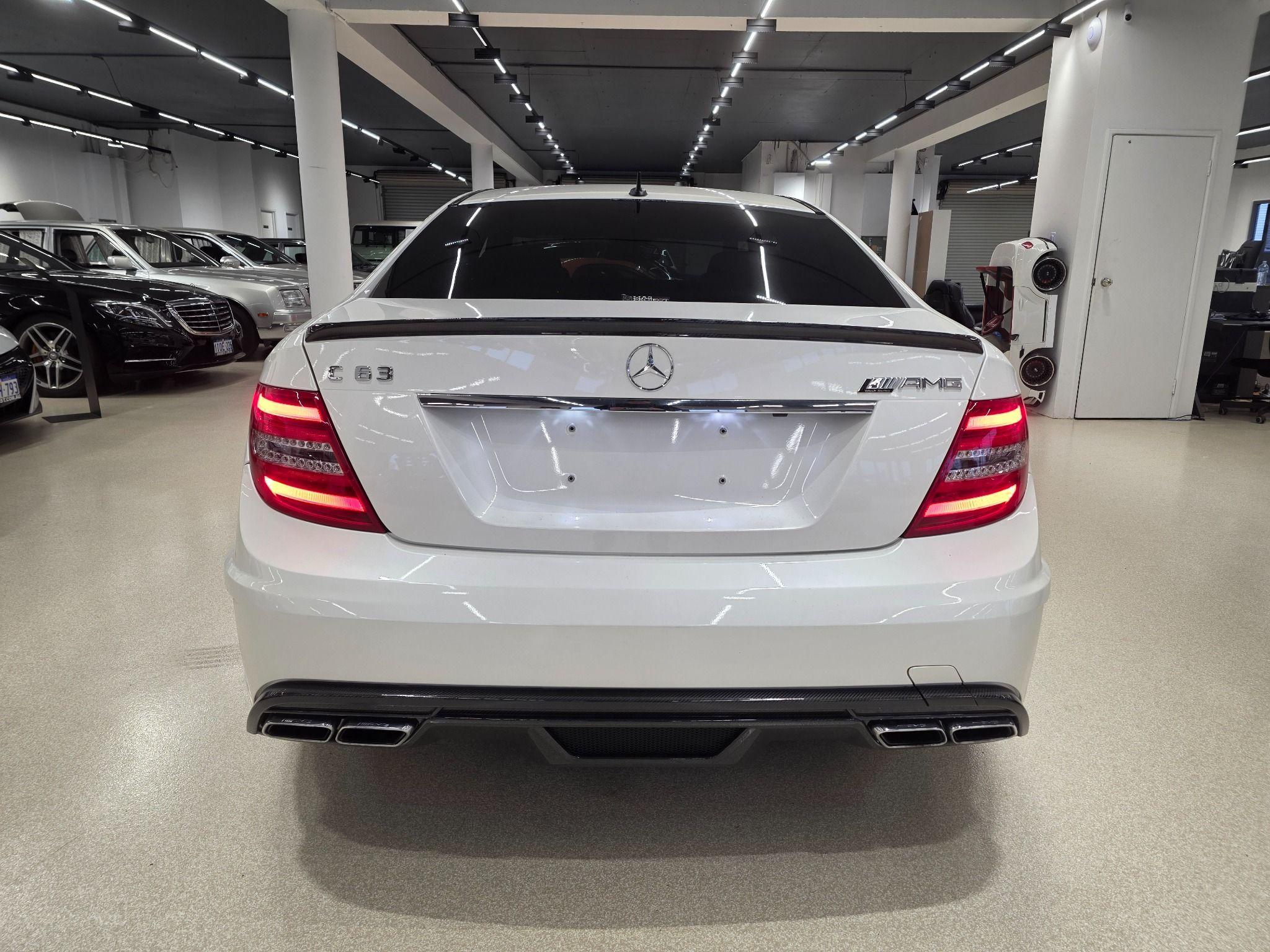 2012 MERCEDES C63 Black Series