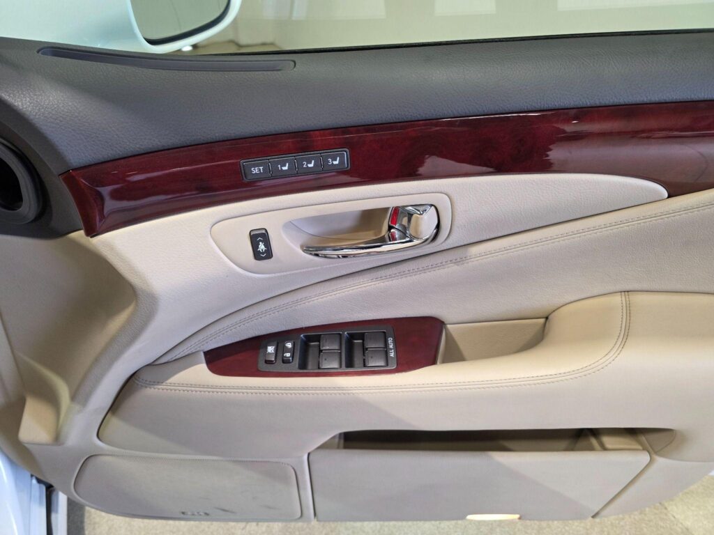 2007 Lexus Ls460 RWD I PACKAGE USF40