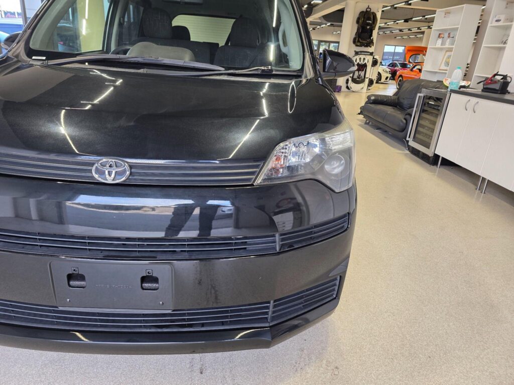 2015 Toyota Spade Y