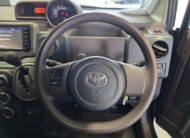 2015 Toyota Spade Y