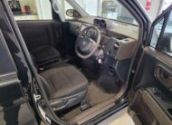2015 Toyota Spade Y