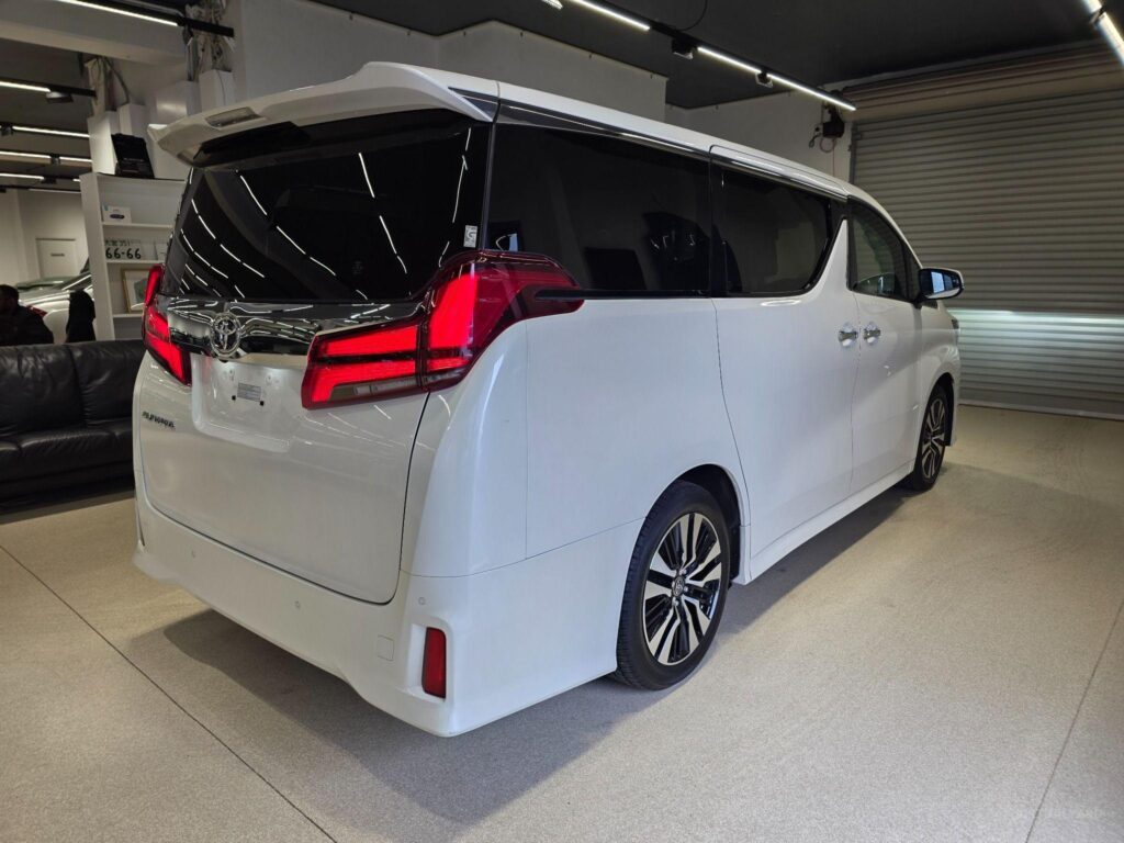 2023 Toyota Alphard AGH30