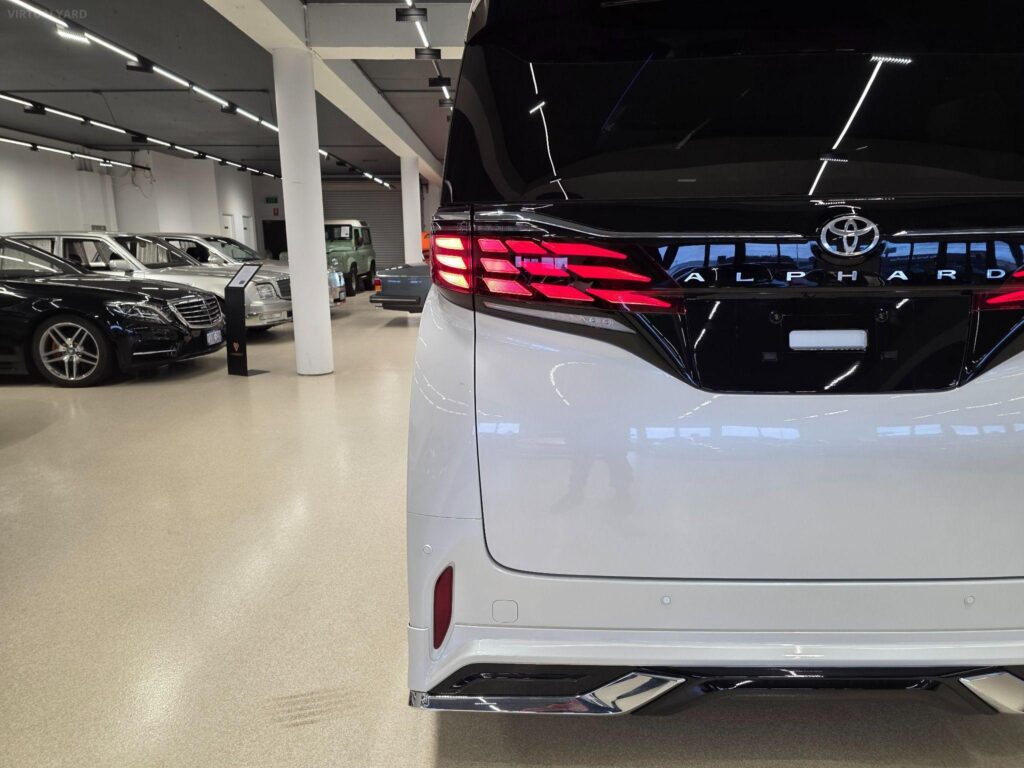 2024 TOYOTA ALPHARD HYBRID AWD AAHH45