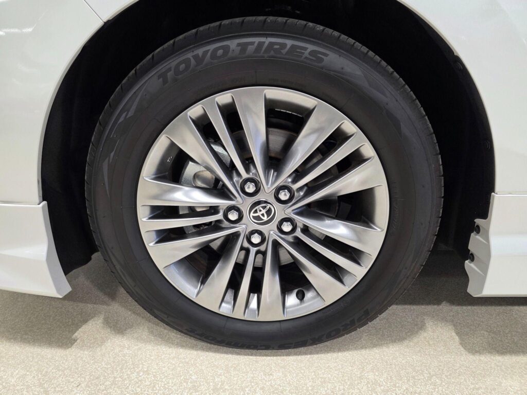 2024 TOYOTA ALPHARD HYBRID AWD AAHH45