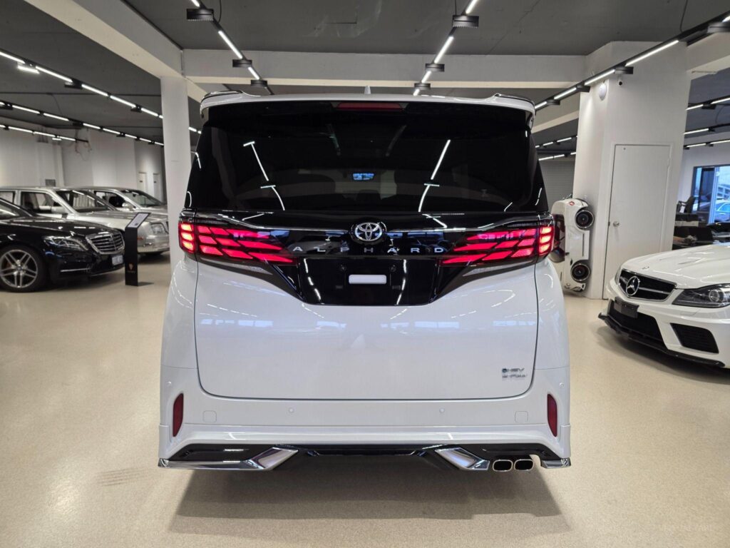2024 TOYOTA ALPHARD HYBRID AWD AAHH45
