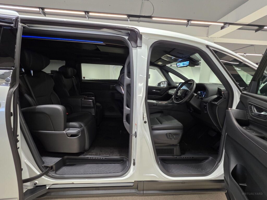 2024 TOYOTA ALPHARD HYBRID AWD AAHH45