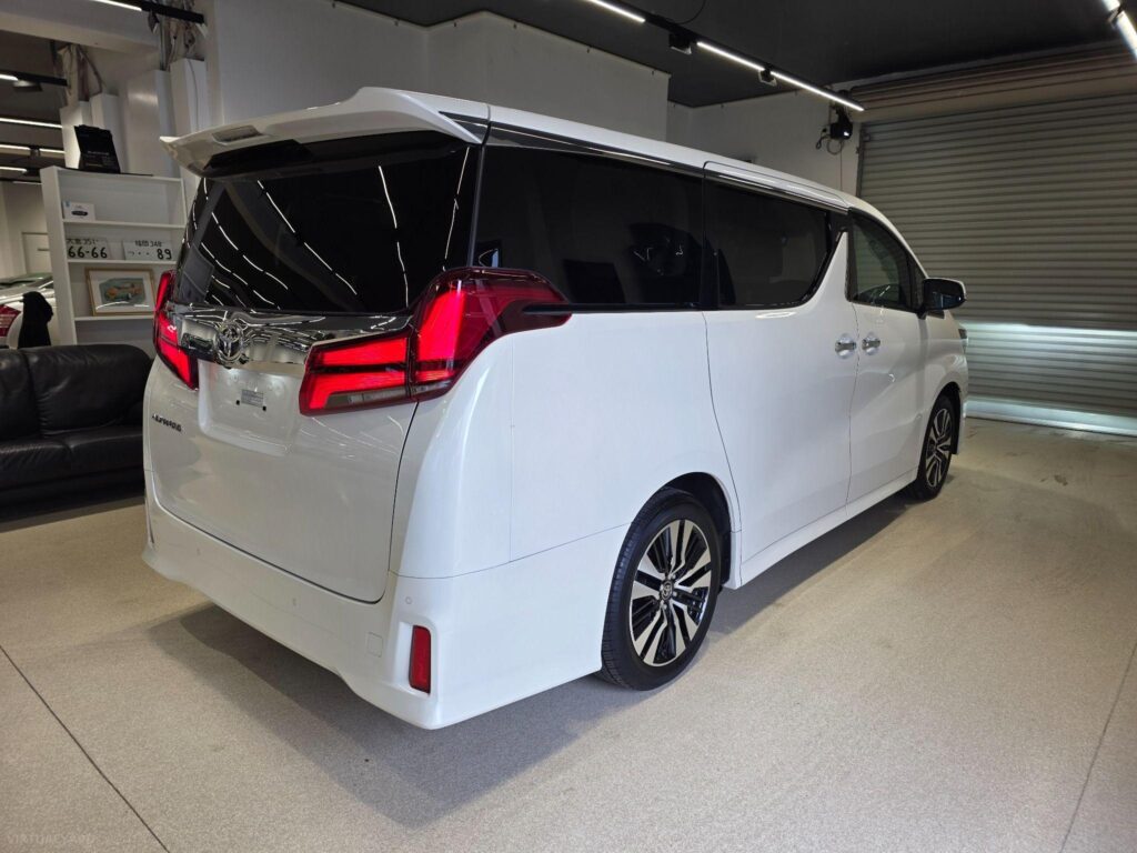 2023 Toyota Alphard AGH30