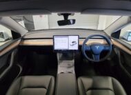 2025 Tesla Model Y REAR-WHEEL DRIVE MY25