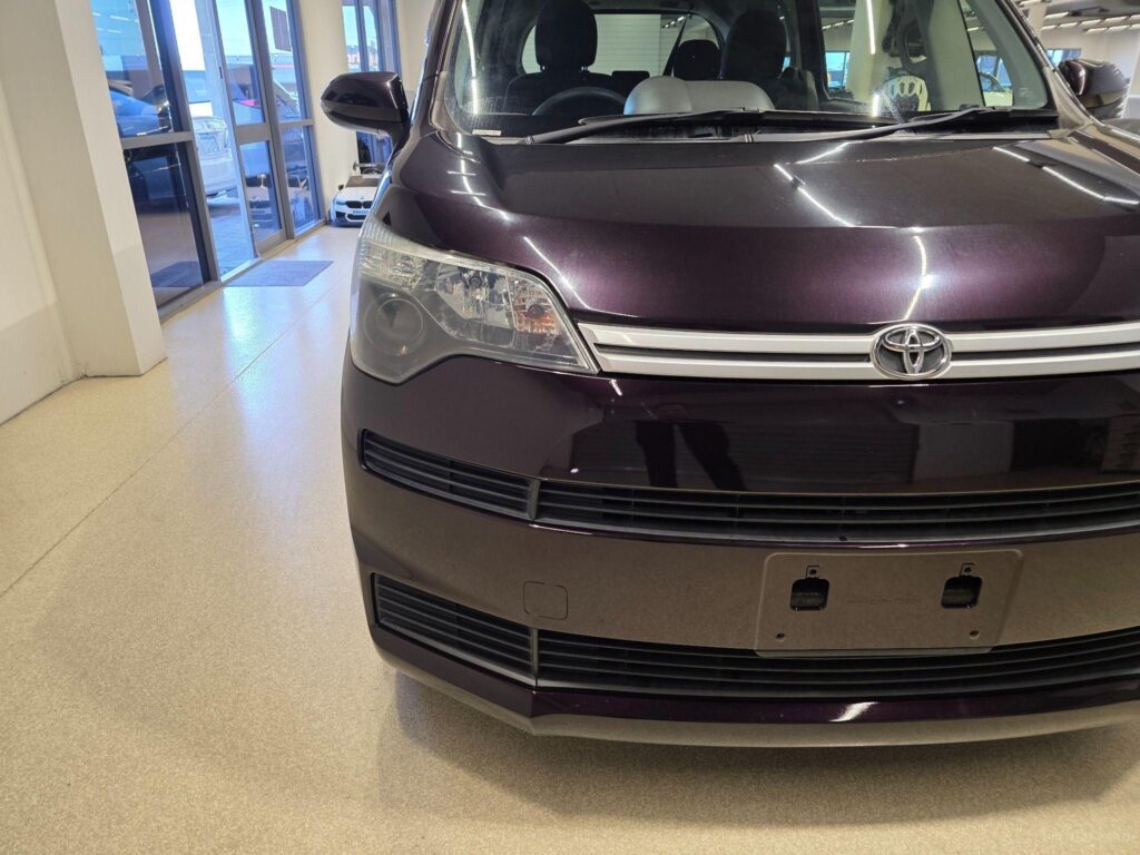 2015 Toyota Spade Y