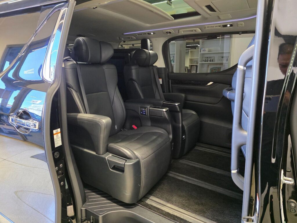 2018 TOYOTA ALPHARD AWD SRC (HYBRID) AYH30