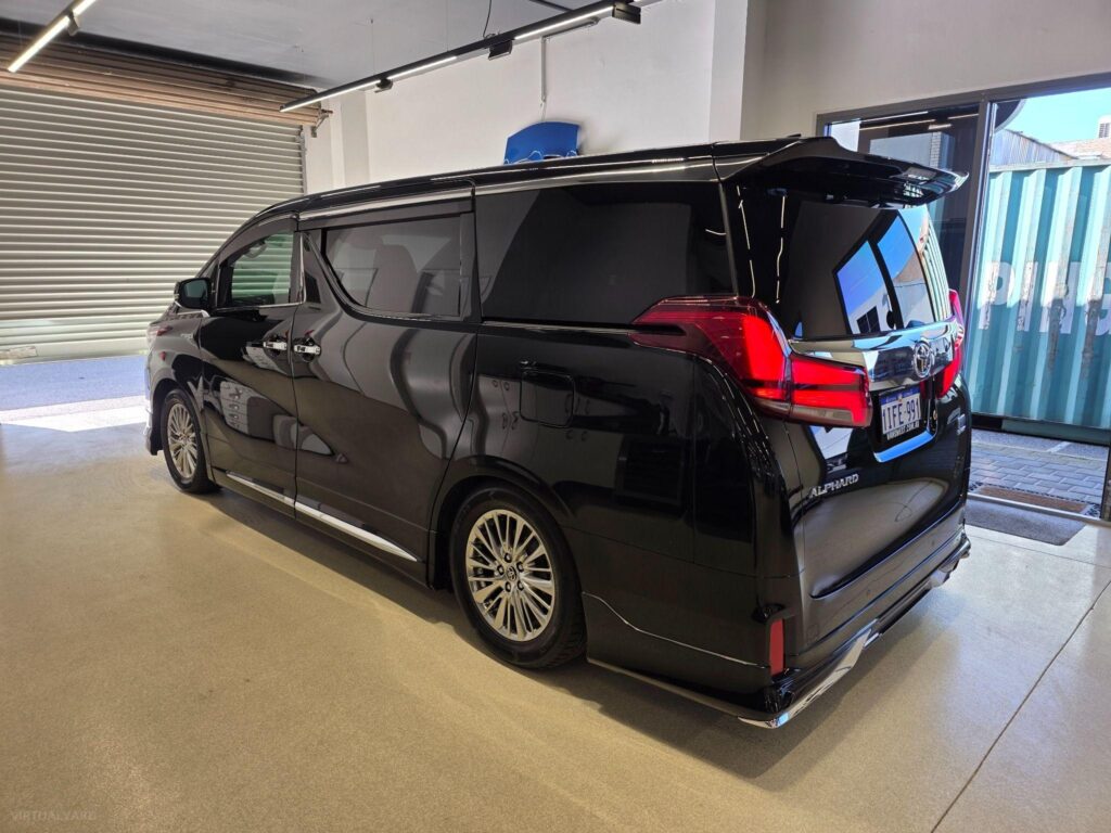 2018 TOYOTA ALPHARD AWD SRC (HYBRID) AYH30