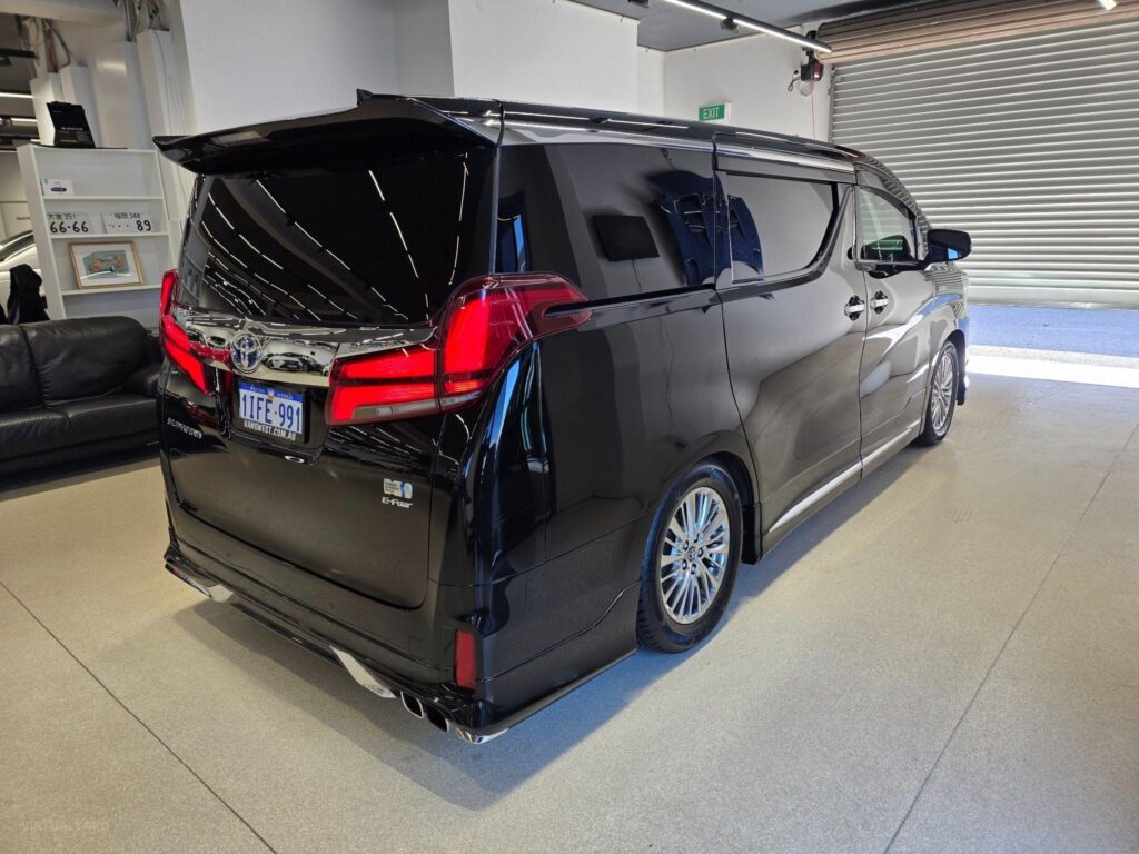 2018 TOYOTA ALPHARD AWD SRC (HYBRID) AYH30