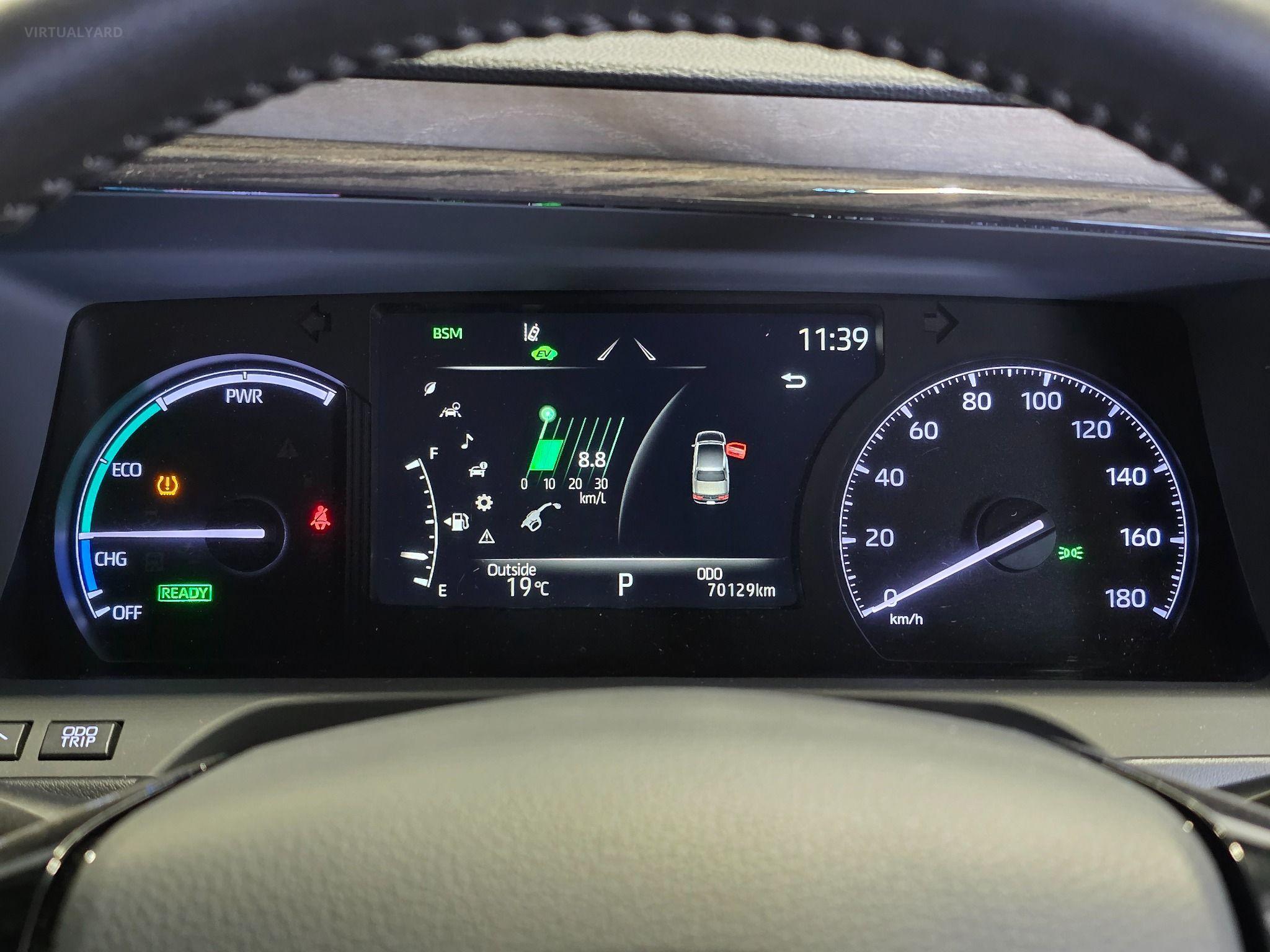 2019 TOYOTA Century V8 Hybrid UWG60