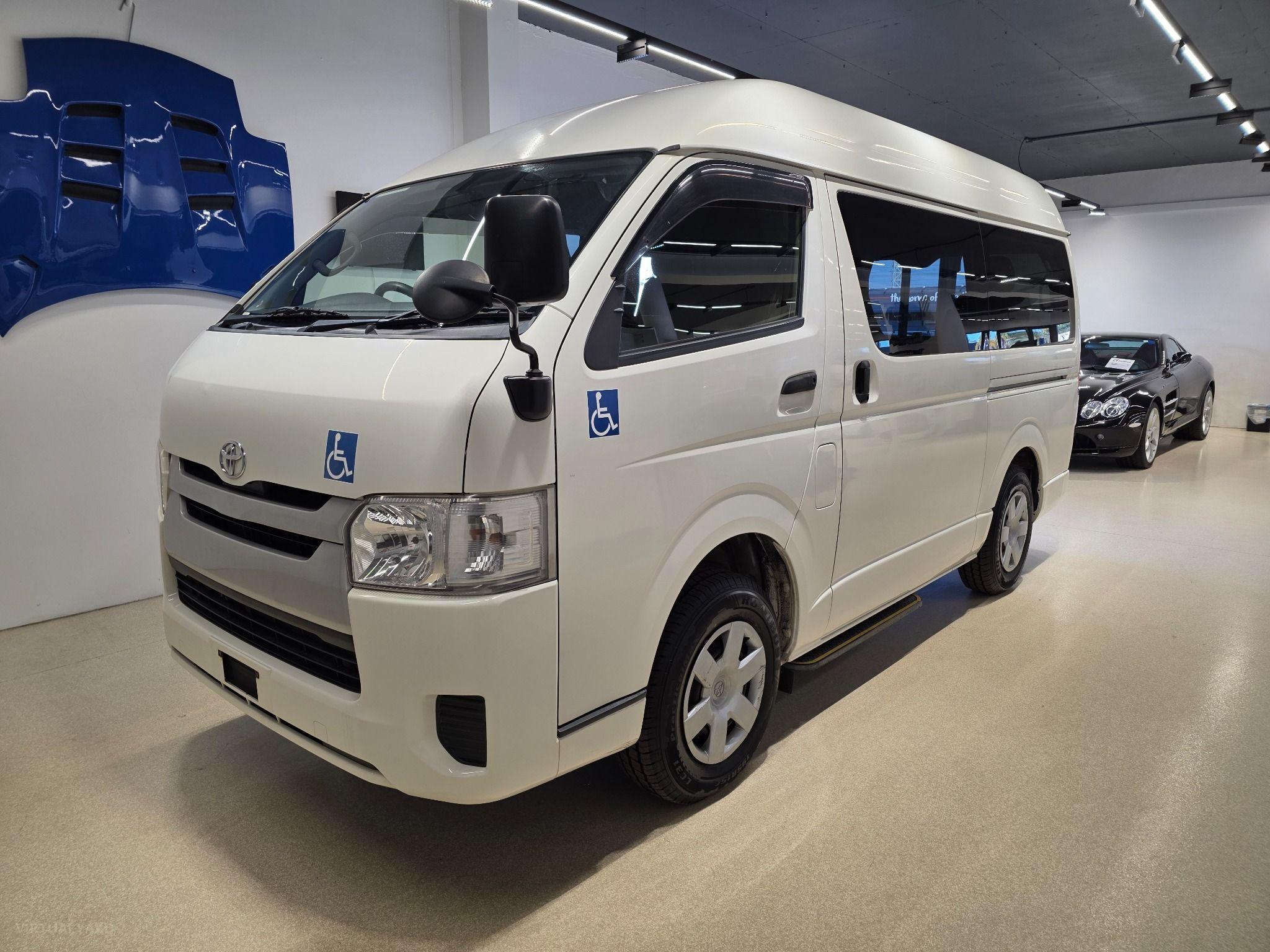 2014 Toyota Hiace WELCAB AWD KDH206