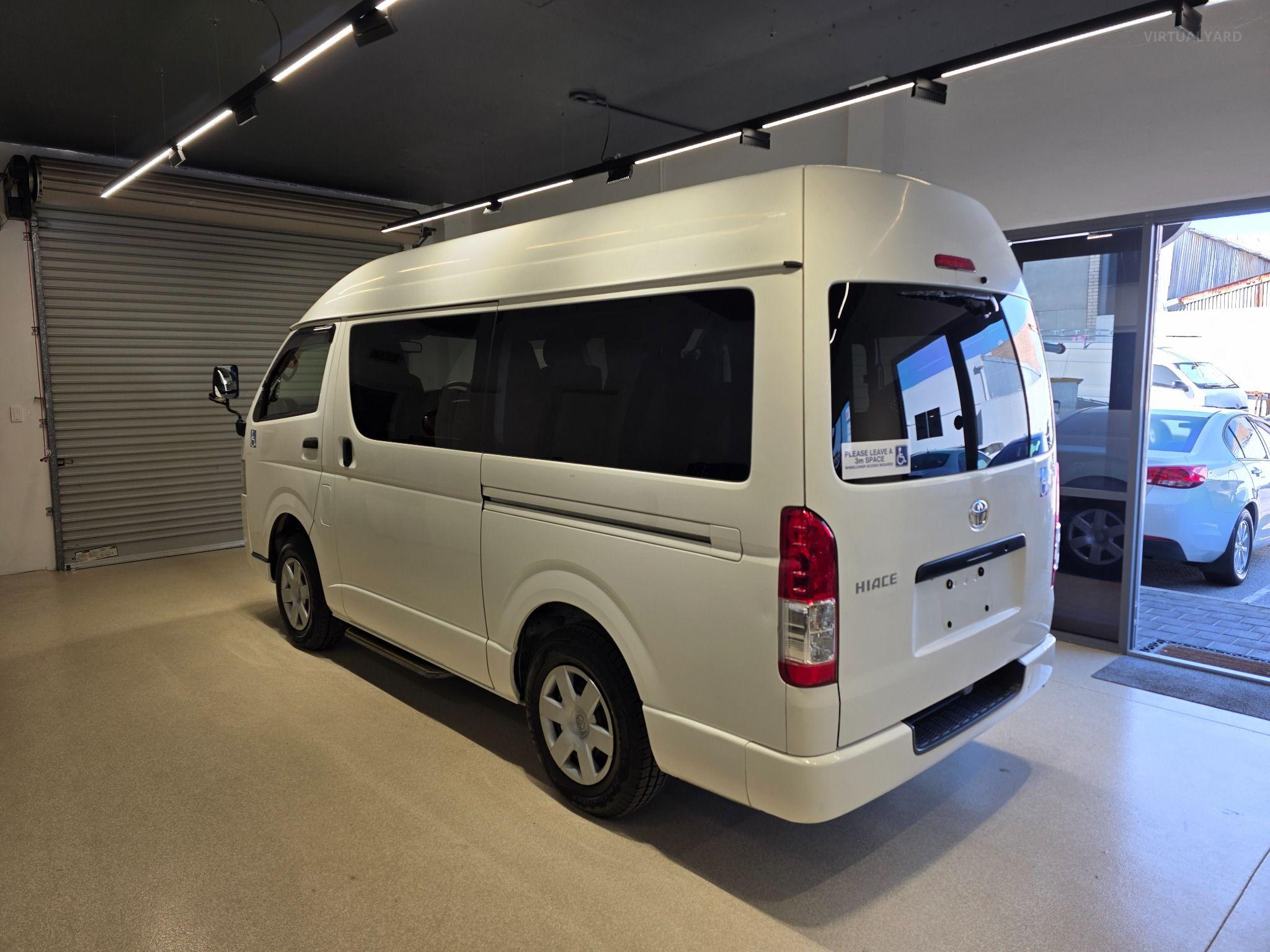 2014 Toyota Hiace WELCAB AWD KDH206