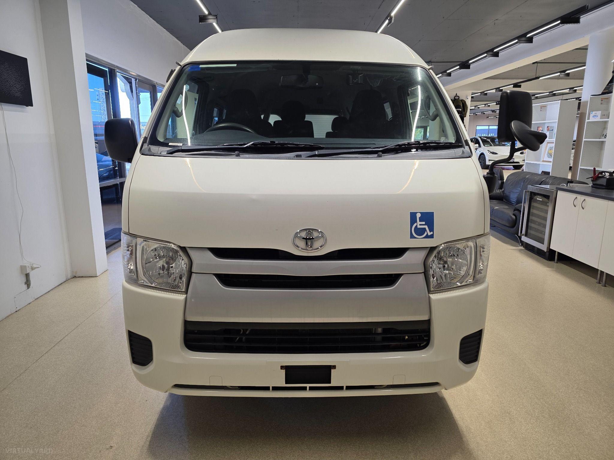 2014 Toyota Hiace WELCAB AWD KDH206