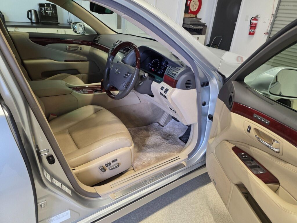 2008 LEXUS LS460 AWD VERSION C I PACKAGE USF45