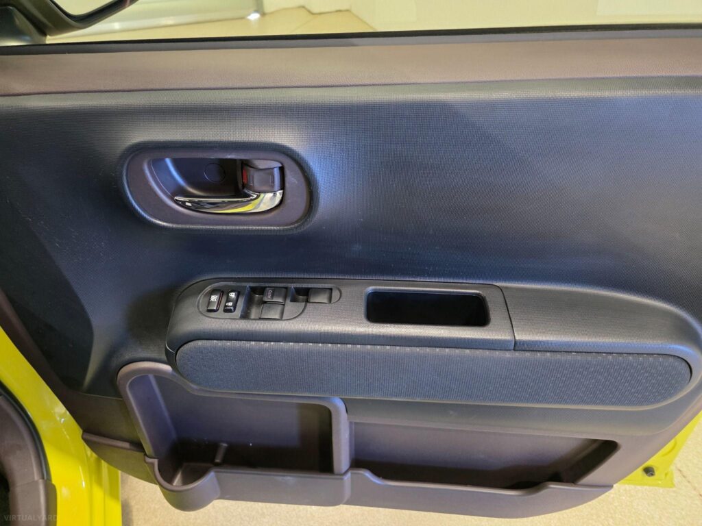 2015 TOYOTA SPADE F