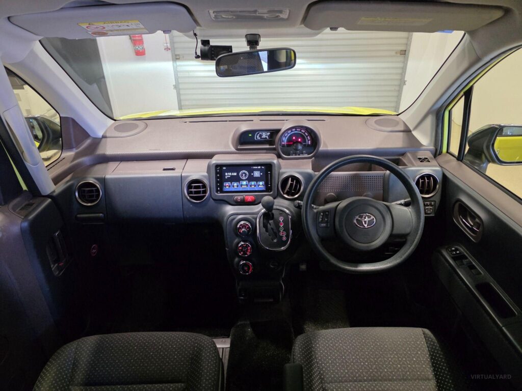 2015 TOYOTA SPADE F