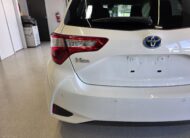 2019 TOYOTA VITZ HYBRID F 2WD NHP130