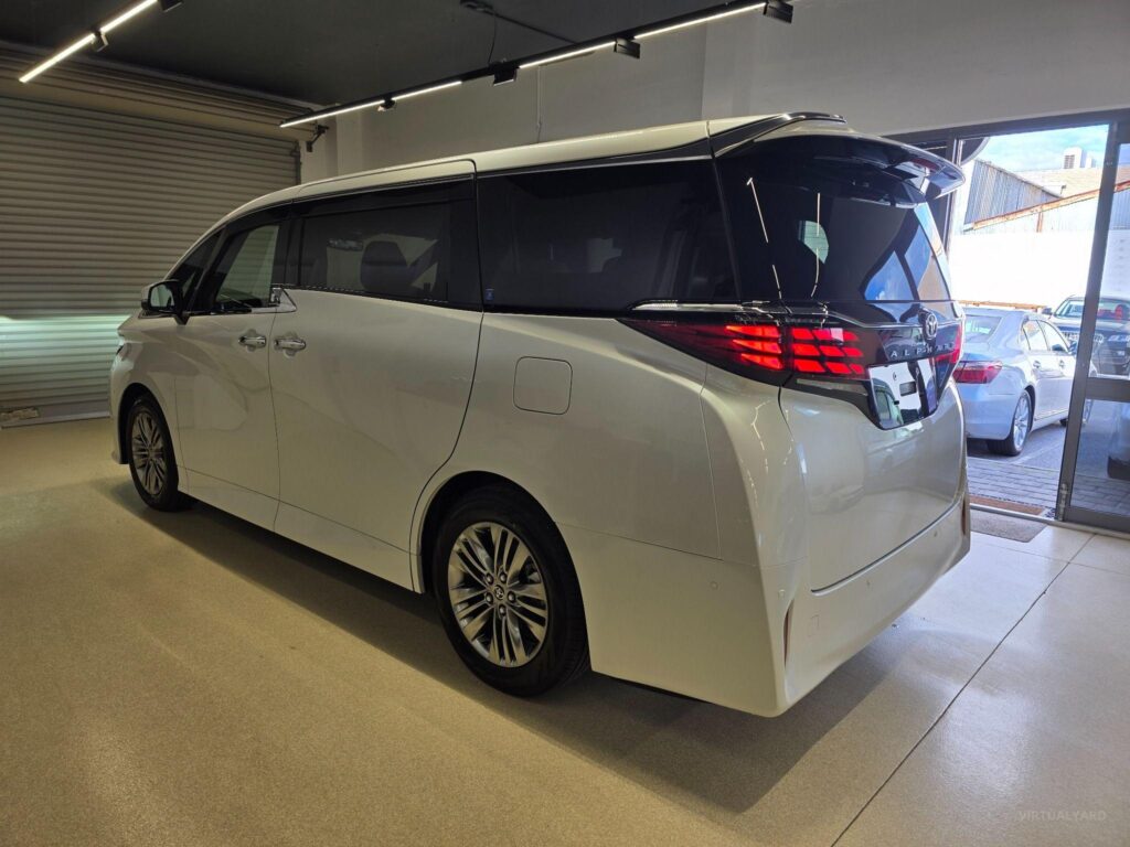 2024 TOYOTA ALPHARD Z AGH40