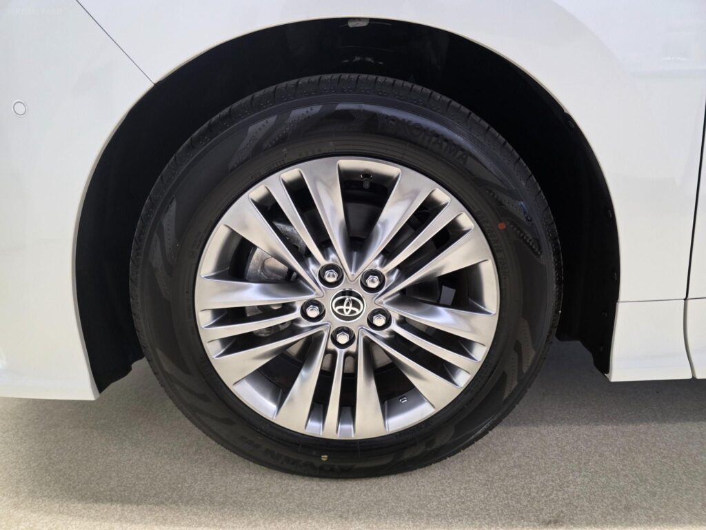 2024 TOYOTA ALPHARD Z AGH40