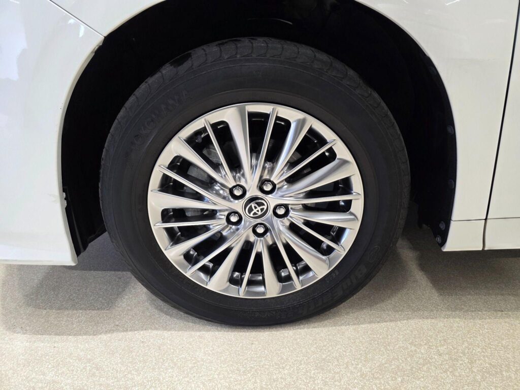 2021 TOYOTA ALPHARD HYBRID AWD AYH30