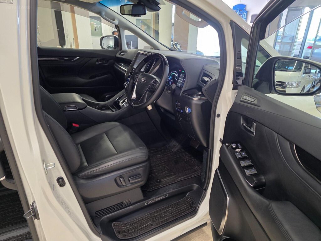 2021 TOYOTA ALPHARD HYBRID AWD AYH30
