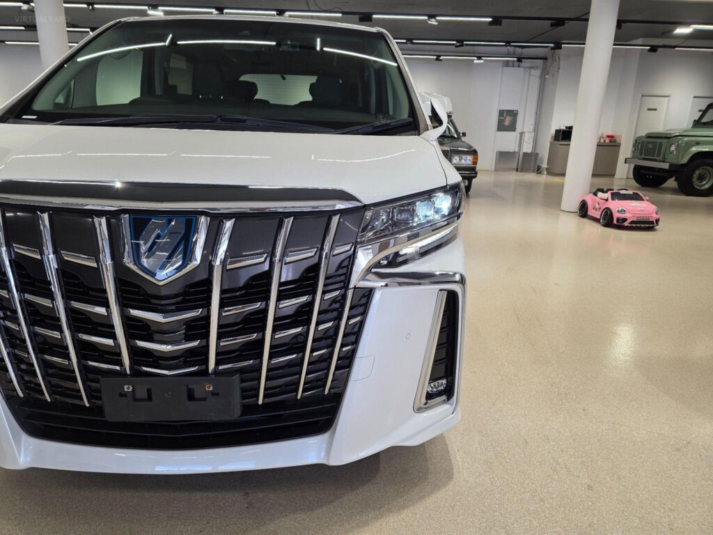 2021 TOYOTA ALPHARD HYBRID AWD AYH30
