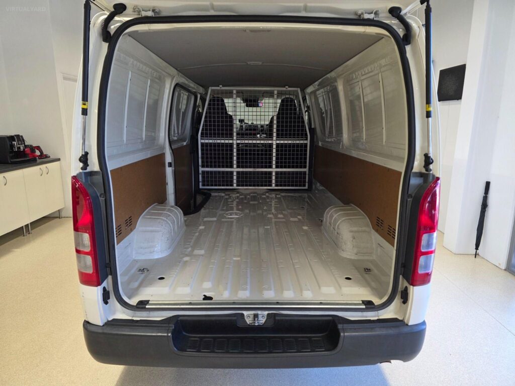 2019 TOYOTA HIACE DX LWB GDH201
