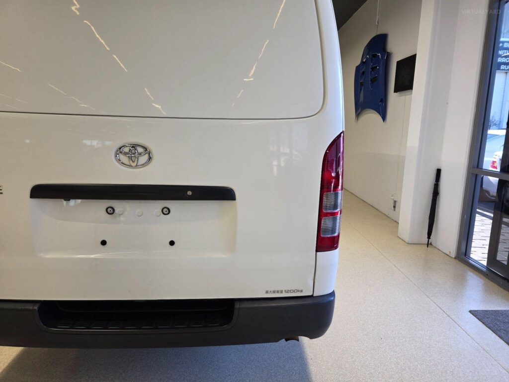 2019 TOYOTA HIACE DX LWB GDH201