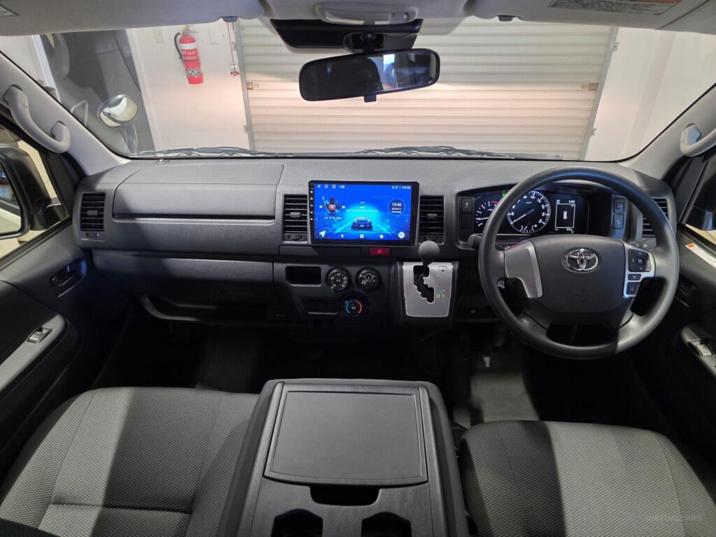 2024 TOYOTA HIACE DX LWB GDH201