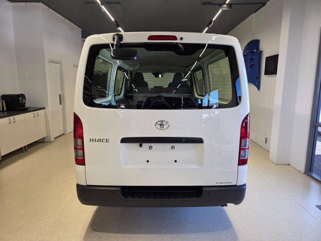 2024 TOYOTA HIACE DX LWB GDH201