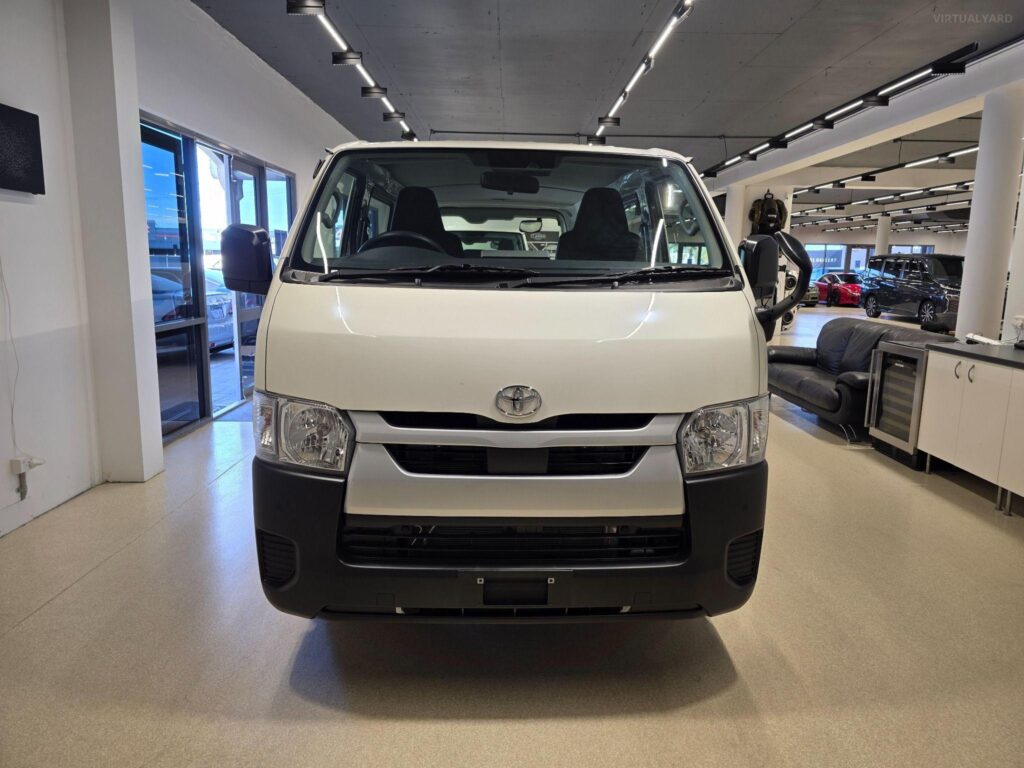 2024 TOYOTA HIACE DX LWB GDH201