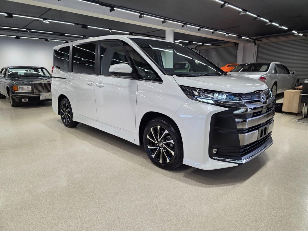 2023 Toyota Noah HYBRID S-Z ZWR90